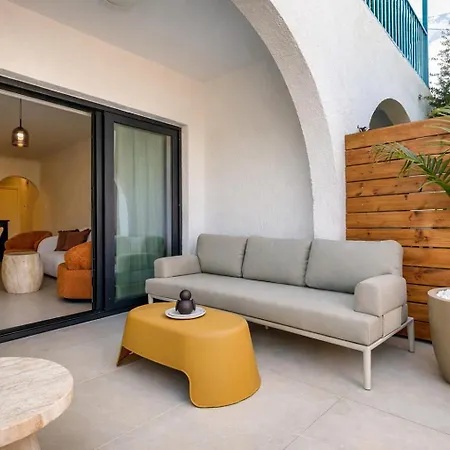 Dhalila - Stunning Garden By Vichy Holidays Paphos